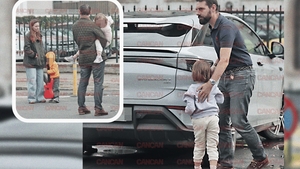 Fostul Principe Nicolae & “Lady Di a României”, imagini rare din viața de familie. Dinastia regală a schimbat trăsura cu un SUV de 40.000 €