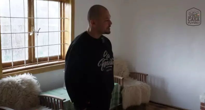 Cum arată casa de la țară a lui Puya. Locuința a fost renovată chiar de artist