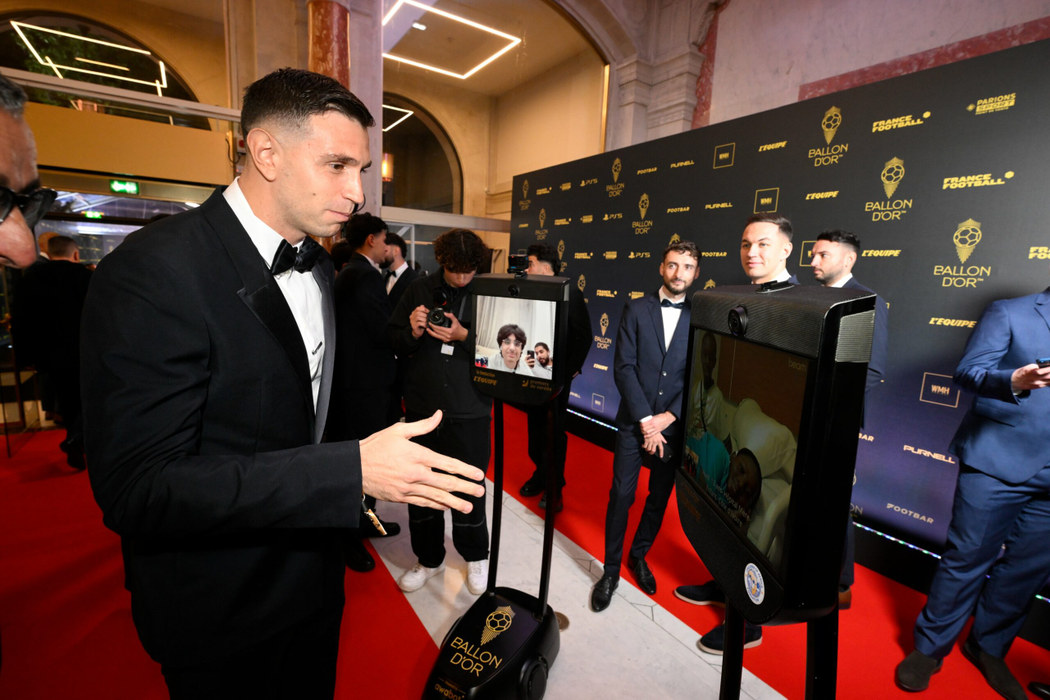 Balonul de aur 2023. Lionel Messi a câștigat a 8-a oară. Starurile fotbalului, paradă cu iubitele la Paris. Galerie Foto