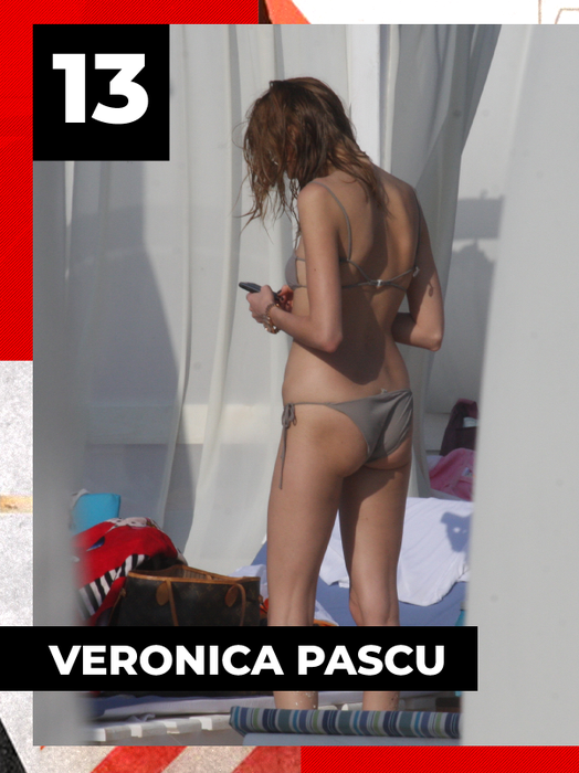 Top sexy-vedete de la noi, care au greșit mărimea slipului. Fanii de pe plajă au crezut că nu văd bine