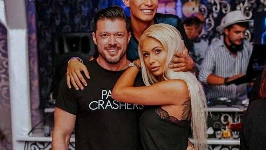 Victor Slav și Selina