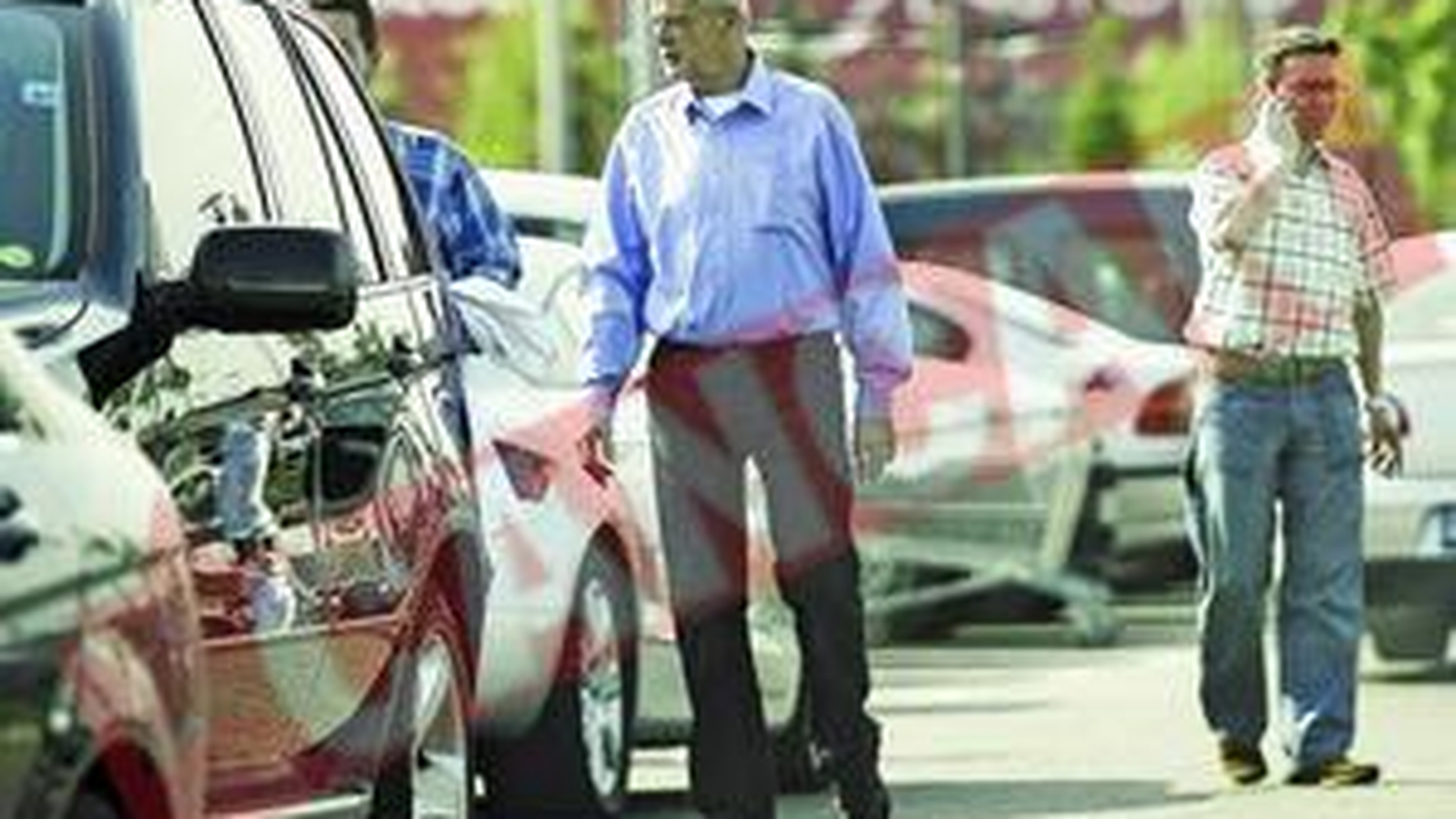 Sorin Oprescu vrea sa interzica virajul la stanga