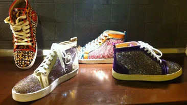 Matteo a investit 7.000 de euro in incaltari sa fie ca... Rihanna si Loredana! Sunt comode! Merita!