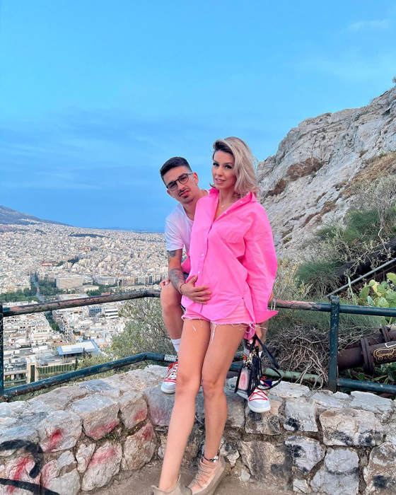 Cum a început povestea de iubire dintre Andreea și Sergiu Hanca. „După o lună mi-a spus că mă va cere de nevastă”