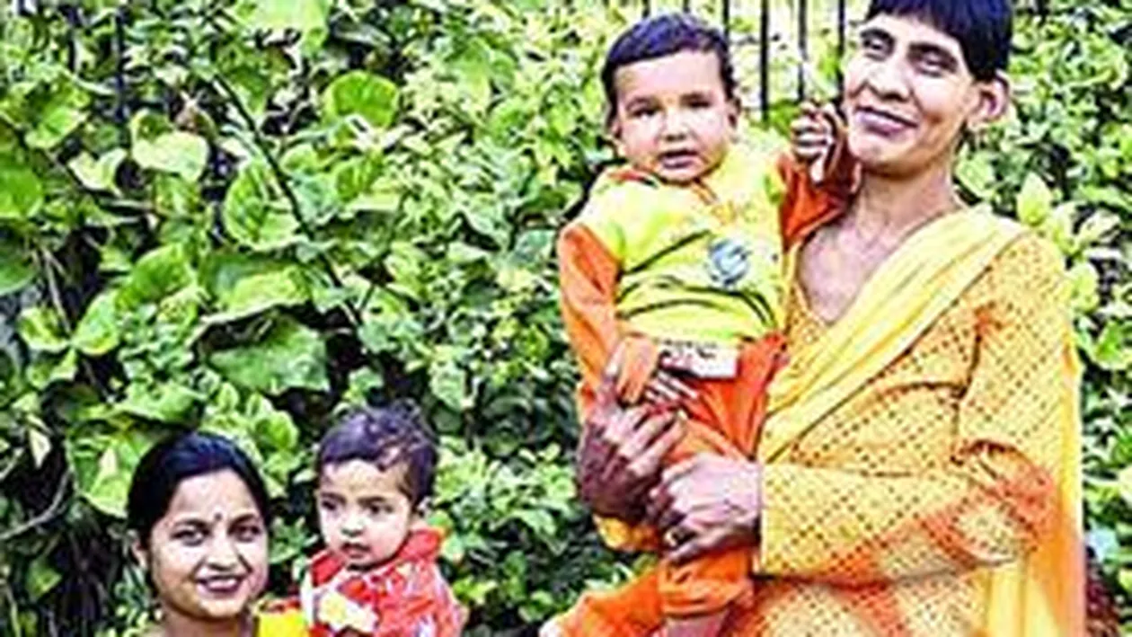 La zece luni, cantareste 22 de kilograme