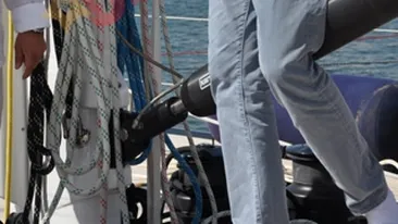 Mandruta pleaca in vacanta pe Marea Neagra cu barca!