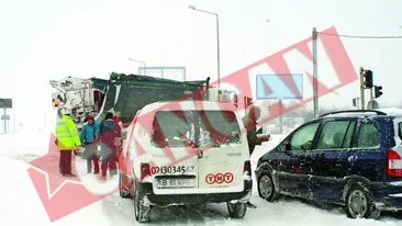 Tamponari in serie pe autostrada