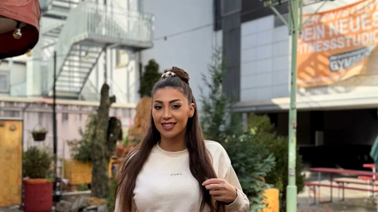 Cum arăta Lavinia ex Pescobar pe vremea când era tractoristă? Cu părul în vânt și motorul turat, era regina câmpurilor