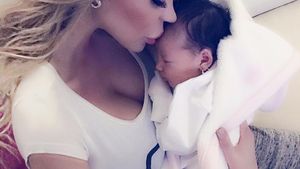 BIANCA DRĂGUŞANU  a ajuns pe patul de spital, la doar o săptămână de când a devenit mămică!