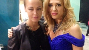 Iulia i-a dansat în poală iubitului lui Raicu, dar Andreea nu s-a supărat! Oare chiar Tecău a făcut poza?