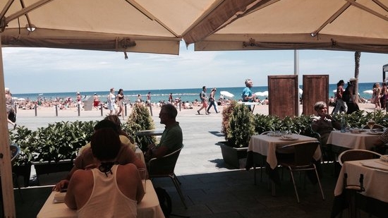 Amenzi uriașe la restaurantele și terasele de pe litoral! Ce au găsit autoritățile