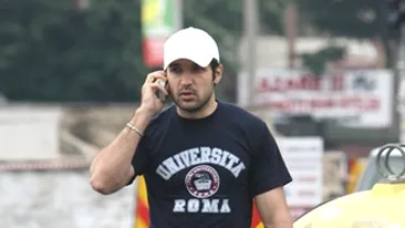 Afacerile l-au ajutat sa uite de Oana Zavoranu. Tudy are grija de tot ce misca in Piata Obor! Ziua vinde covrigi, seara ofera vin si vrea sa-si deschida si o terasa!