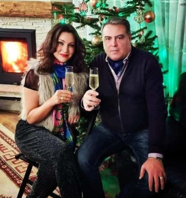Adrian Cioroianu şi Daniela Nane au petrecut sărbătorile de iarnă în urmă cu doi ani în Maramureş (Foto: Facebook)