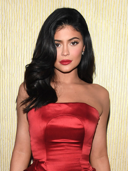 Kylie Jenner, pe primul loc în topul celor mai bine plătite celebrități de pe Instagram