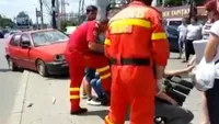 Accident ”clonat” la Iaşi. O şoferiţă a intrat într-o staţie de autobuz!