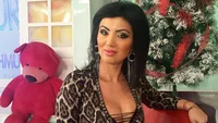 ADRIANA BAHMUŢEANU s-a pozat în sutien lângă DANIELA CRUDU! Ce a urmat