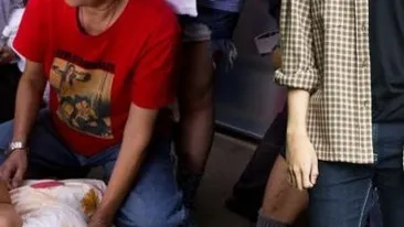 Imagini halucinante! Şi-au fotografiat fiul în timp ce făcea amor pentru prima dată