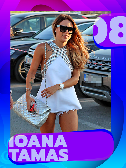 Ramona Olaru sau Delia, în TOP 25 sexy-vedete care… Iluzie optică, nu au nimic sub fustițe?!