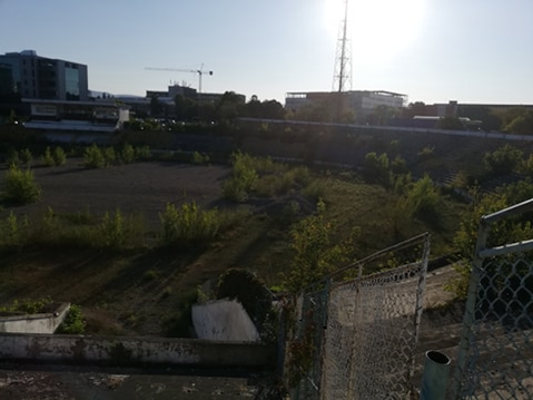 Stadionul Municipal din Bacău, fost ”Dumitru Sechelariu”, a ajuns de nerecunoscut