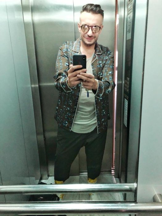 Răzvan Ciobanu a fost bătut?! A publicat imagini cu ochiul drept vânăt și s-a destăinuit: “Dacă nici noi nu ne putem asumă momentele din viata noastră”