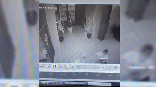 Imagini cutremurătoare la Timișoara! O mamă și-a trântit bebelușul de pământ VIDEO