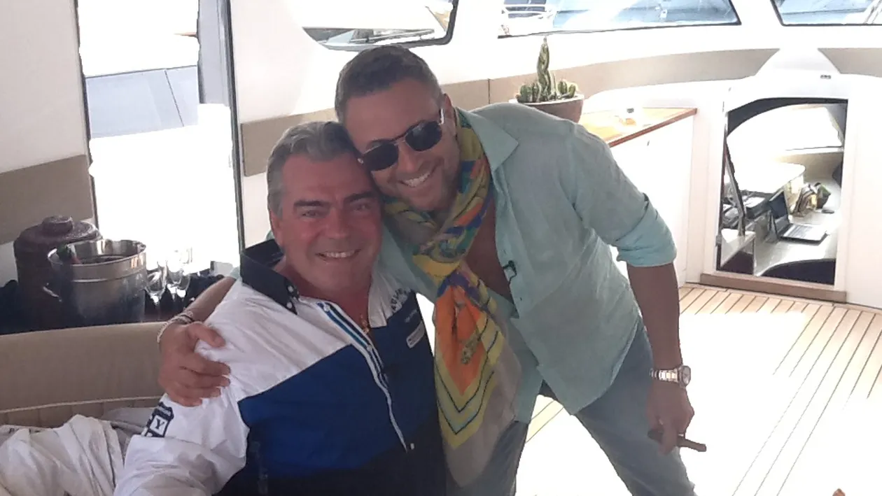 Aventuri la Monaco! Botezatu a petrecut o zi intreaga pe iahtul de milioane de euro al celebrului deigner de ceasuri Frank Muller!