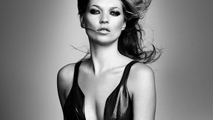 Una dintre cele mai frumoase femei ale lumii face o serie de declaraţii incredibile: "Nu sunt sexy"! Tu poţi să crezi aşa ceva?