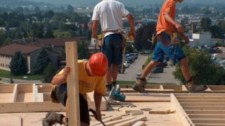 Oamenii vor sa plece din Romania! Peste 70.000 de romani si-au depus C.V-uri pentru un job in strainatate!