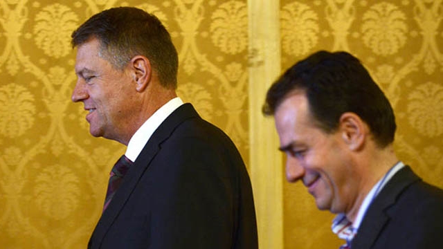 Cum il face de ras Ludovic Orban pe Klaus Iohannis, pe scena! “Daca asa va arata campania ACL o sa murim toti de ras!"