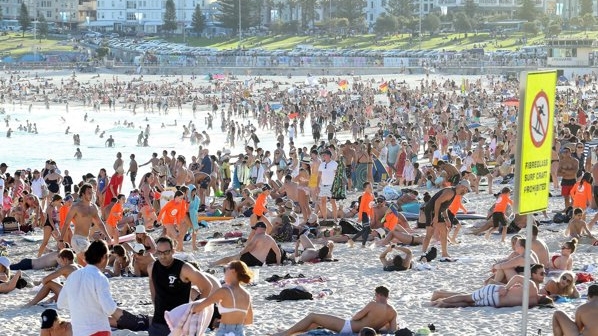 Cum ar putea arăta plajele în această vară? Italienii au găsit soluția pentru ca fiecare spațiu să fie izolat! FOTO