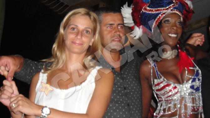Irina Truica, "abonata" la petrecerile din cluburile de fite de pe insula St. Maarten! Valuri de sampanie pentru nevasta milionarului