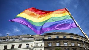 Două brazilience, în vârstă de 19 ani, scriu istorie! Gemenele transgender s-au operat în același timp. FOTO