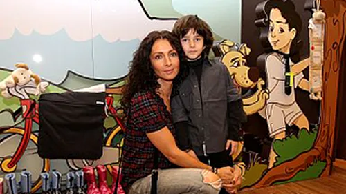 Mihaela Radulescu: As lucra in televiziune doar doua-trei zile pe luna pentru ca educatia fiului meu e primordiala