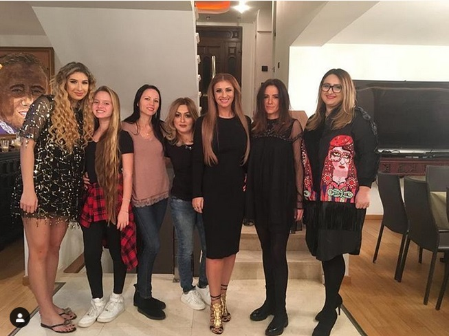 Anamaria Prodan a plâns de ziua ei onomastică și a mamei sale. Gestul făcut în memoria regretatei Ionela Prodan