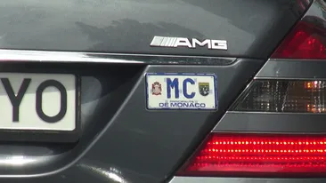 “Marie si Marioara, ti-ai tras bolid de Monte Carlo!?” Maria Buza si-a “tunat” masina cu insemnele “Principaute de Monaco”.