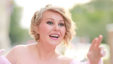 Tania Popa s-a căsătorit în secret, după o săptămână de relaţie. Actriţa a zis DA fără să stea pe gânduri