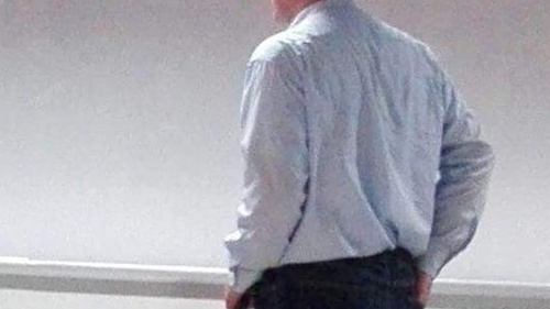 Pasagerii din Otopeni au crezut că nu văd bine! Cum a apărut acest barbat în aeroport