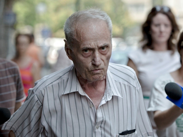 Alexandru Vişinescu, internat de urgenţă la spital după ce a leşinat în închisoare