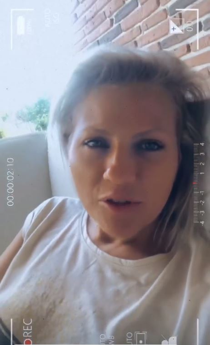 Mirela Vaida, primele declarații după ce a devenit suspectă de coronavirus: “E frustrantă ideea”. Ce le-a transmis celor care cred că îmbolnăvirea cu SARS-CoV-2 a Vulpiței și a lui Viorel Stegaru este regie