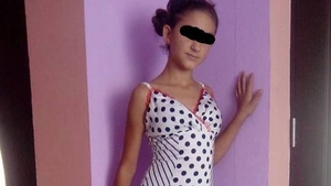 Elevă eminentă și înstărită de 13 ani din Gorj, gravidă. Toată lumea a înlemnit când a auzit cine e tatăl copilului