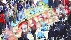 "Irriducibilii" ii vor pune pe "caini" cu botul pe labe