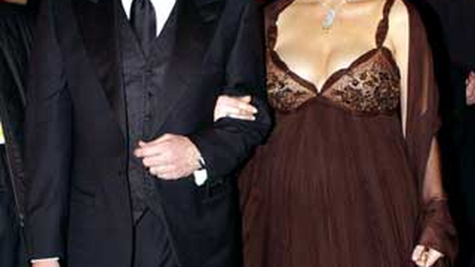 Catherine Zeta-Jones: "Nu am iesit niciodata cu barbati mai tineri ca mine, sunt prea narcisisti!"