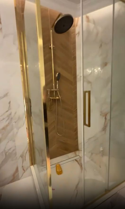 Cum arată casa lui Costel Biju? Palatul manelistului amintește de luxul din Dubai