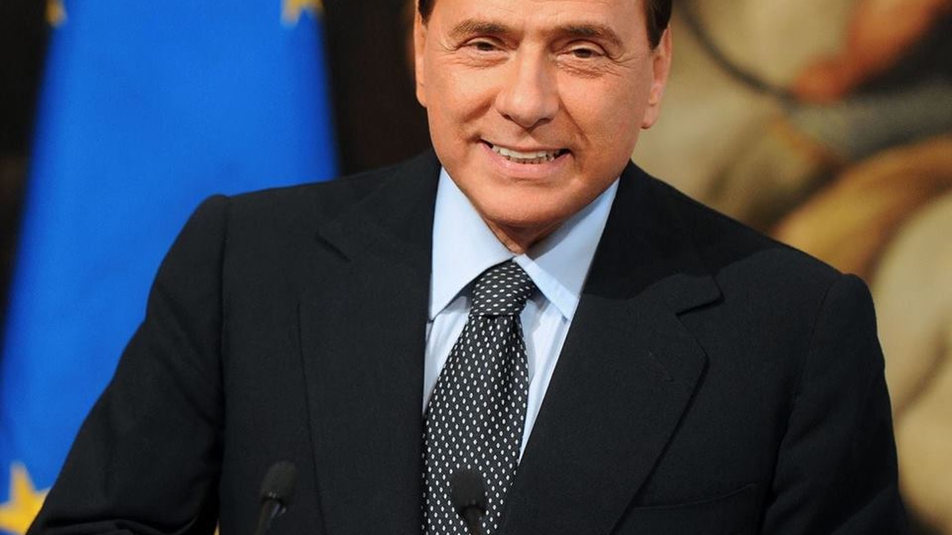 Silvio Berlusconi revine în fotbal! Fostul premier italian a cumpărat clubul Monza din Serie C!
