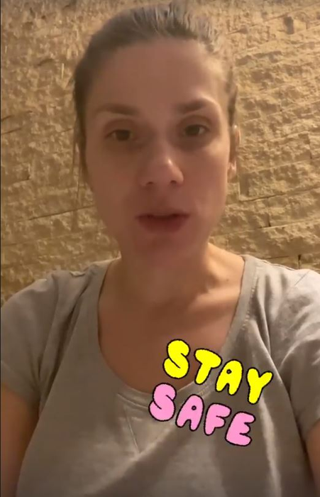 Tily Niculae, soțul și copiii, infectați cu virusul SARS-CoV-2: “Radu a făcut o erupție cutanată de la antibiotic. Am stat în stres și în teroare”