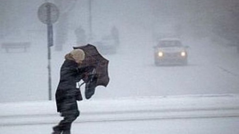 Prognoza meteo în weekend: Cod galben de vânt şi ninsoare în şapte judeţe din ţară