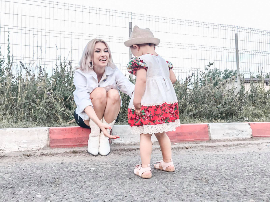 Andreea Bălan este cea mai fericită mămică. Mezina familiei a rostit primul cuvânt