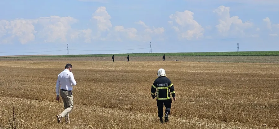 Se caută resturile dronei
