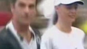 VIDEO Doi americani s-au casatorit in timpul unui maraton