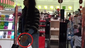 VIDEO EXCLUSIV. A depăşit şocul provocat de anunţul divorţului! Laurette şi-a scos verigheta şi…